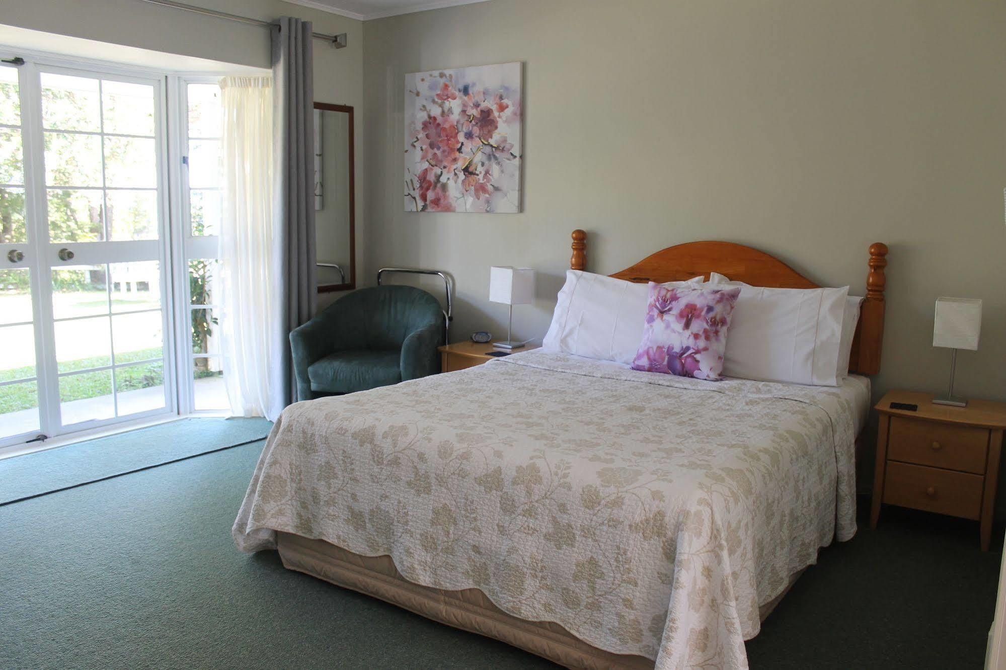 Ash Grove Boutique Motel Пейхія Екстер'єр фото